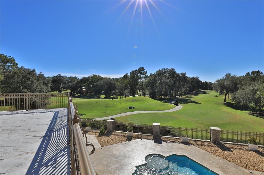 En Venta: $2,864,550 (4 camas, 5 baños, 5876 Pies cuadrados)