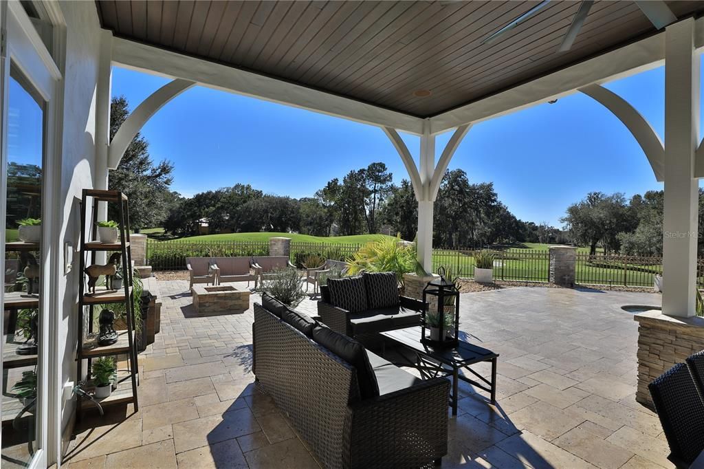 En Venta: $2,864,550 (4 camas, 5 baños, 5876 Pies cuadrados)