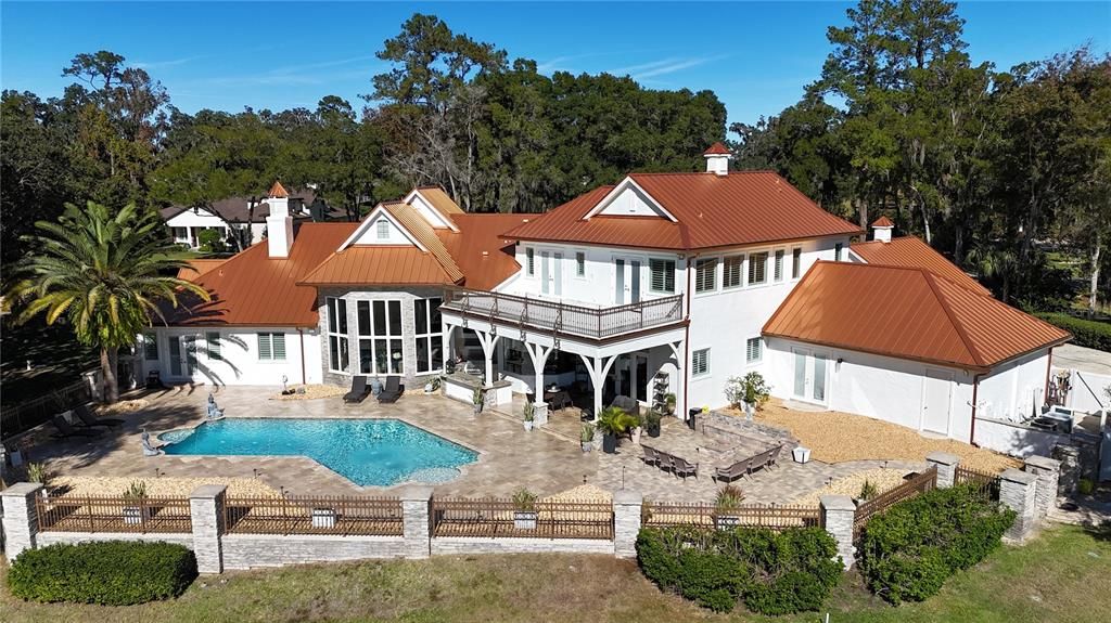 En Venta: $2,864,550 (4 camas, 5 baños, 5876 Pies cuadrados)