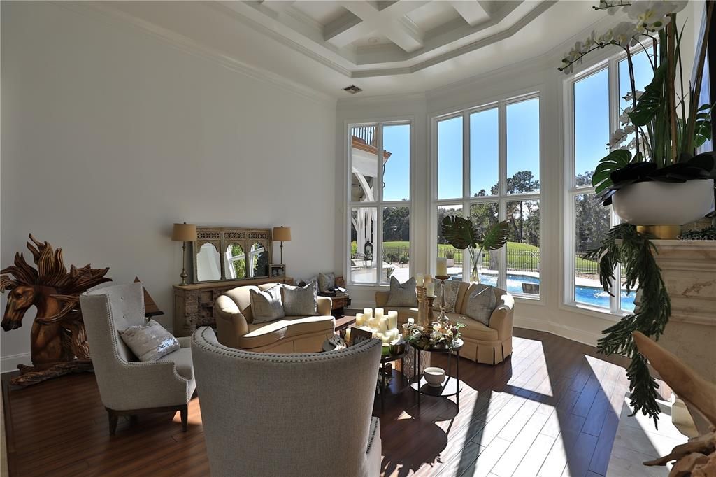 En Venta: $2,864,550 (4 camas, 5 baños, 5876 Pies cuadrados)