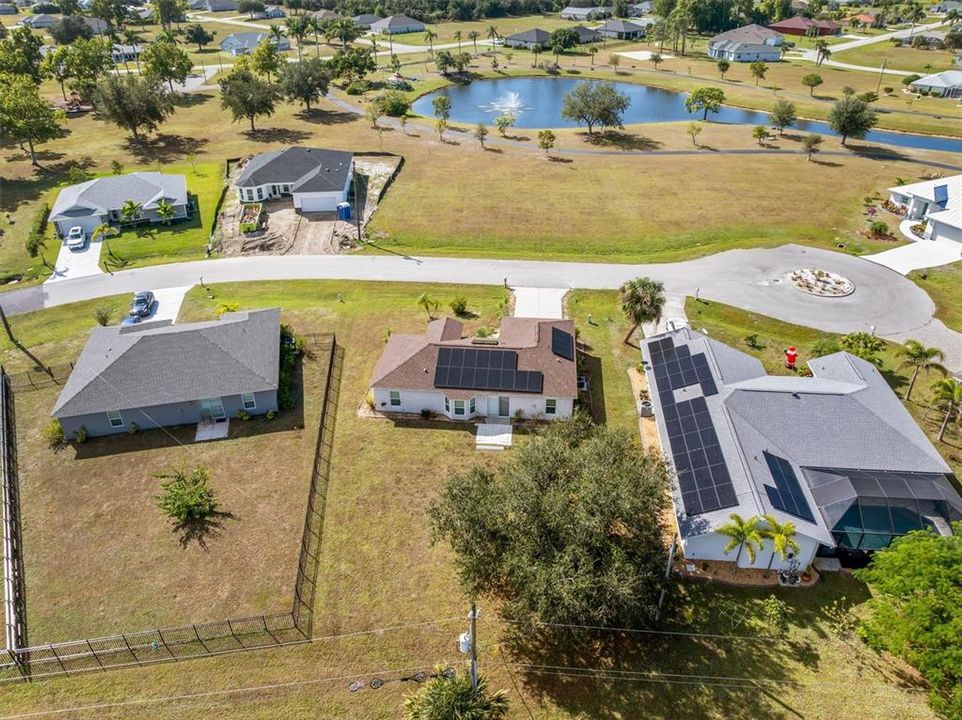 На продажу: $250,000 (3 спален, 2 ванн, 1224 Квадратных фут)