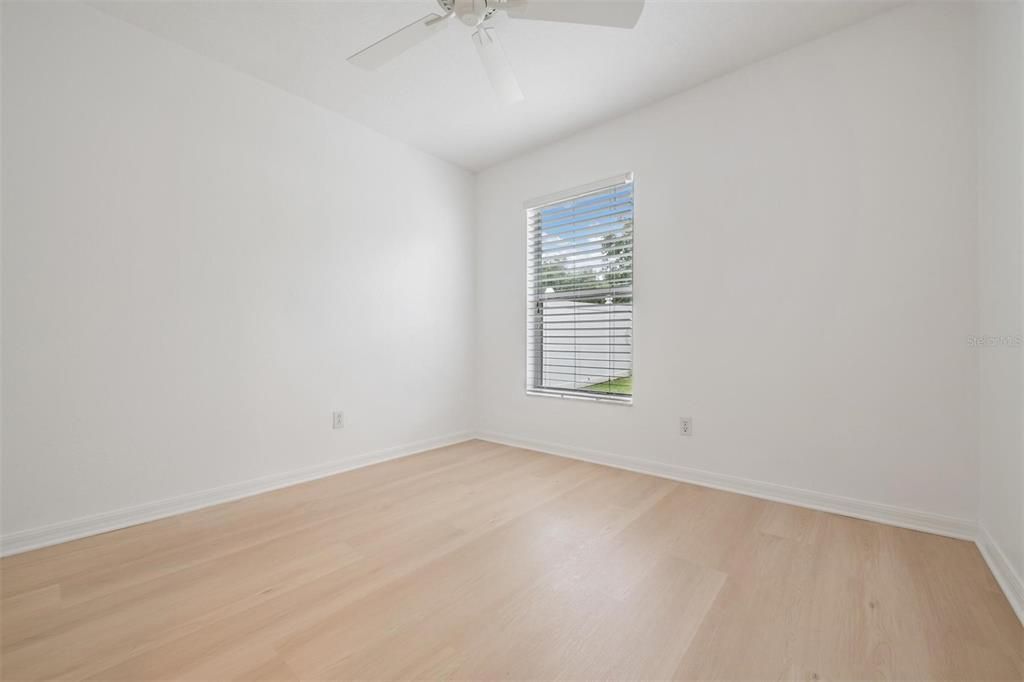 На продажу: $449,900 (3 спален, 2 ванн, 1248 Квадратных фут)