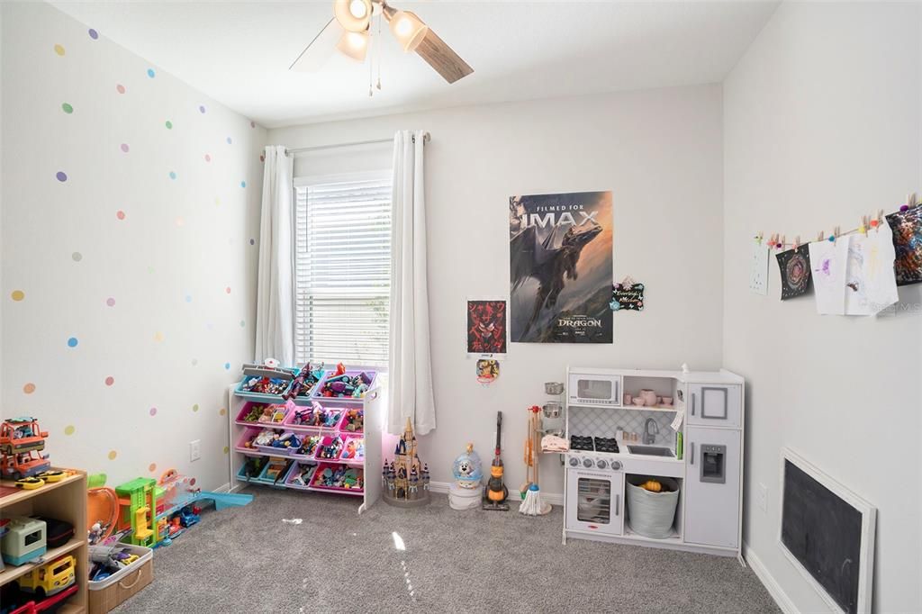 For Sale: $475,000 (4 beds, 3 baths, 2360 Square Feet)