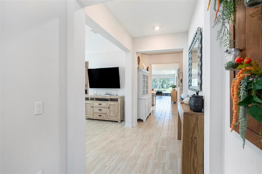 For Sale: $475,000 (4 beds, 3 baths, 2360 Square Feet)