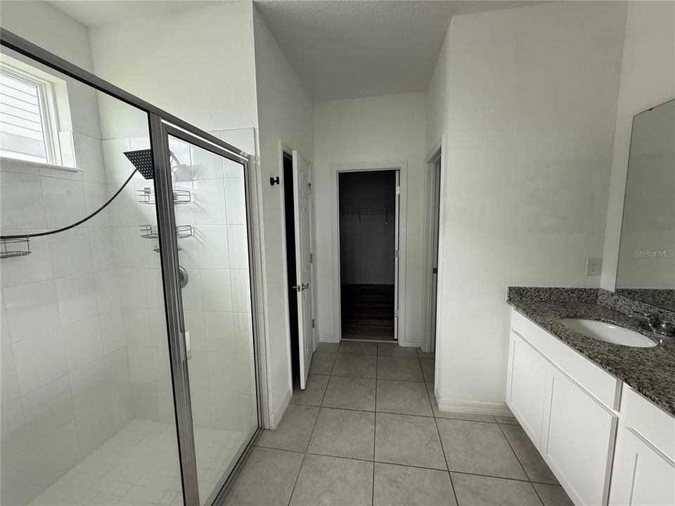 For Rent: $2,350 (4 beds, 3 baths, 2185 Square Feet)