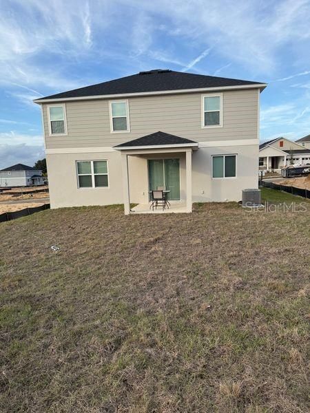 For Rent: $2,650 (4 beds, 2 baths, 2320 Square Feet)