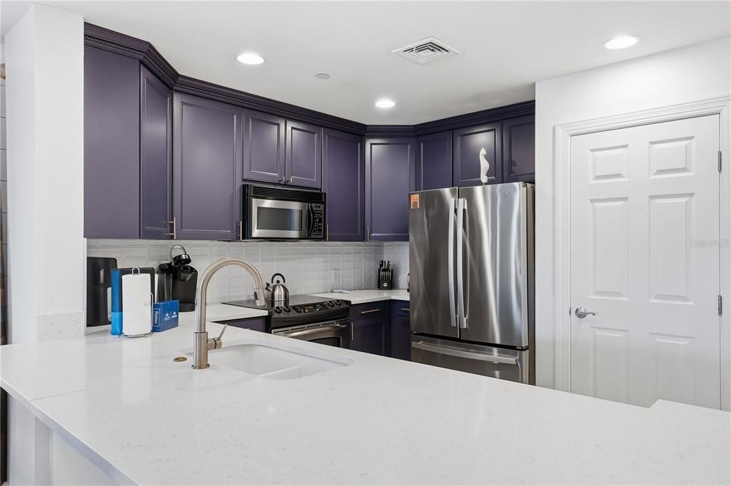 待售: $490,000 (3 贝兹, 3 浴室, 1686 平方英尺)