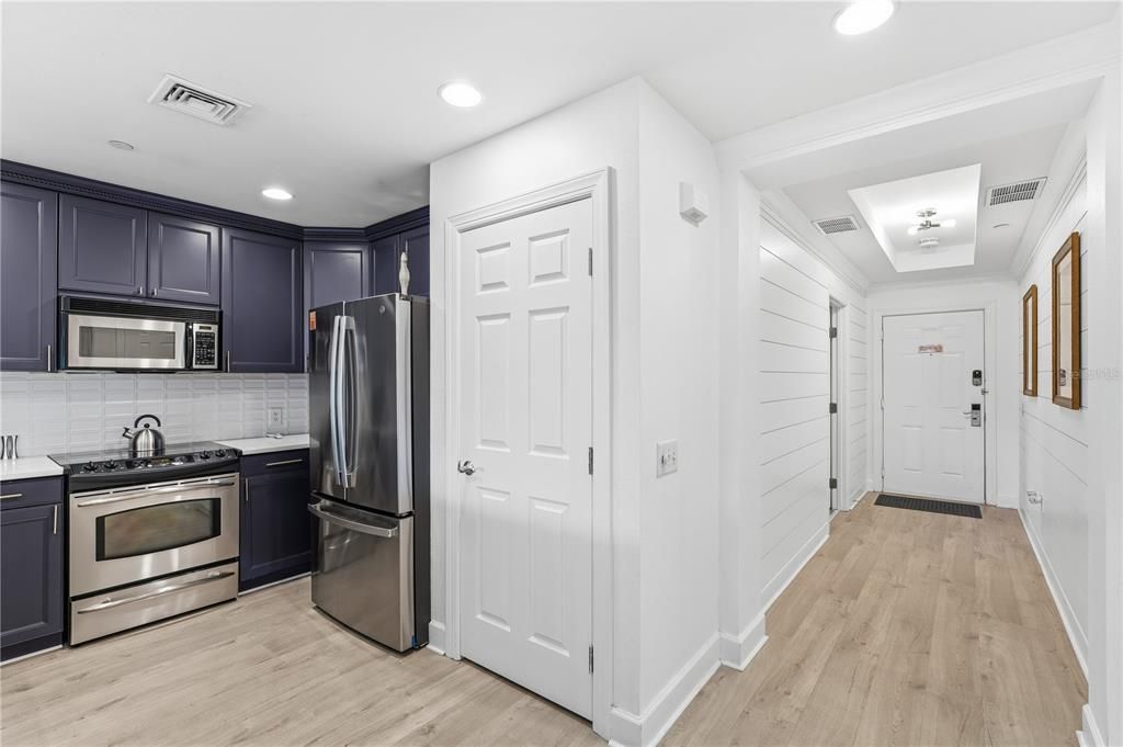 待售: $490,000 (3 贝兹, 3 浴室, 1686 平方英尺)