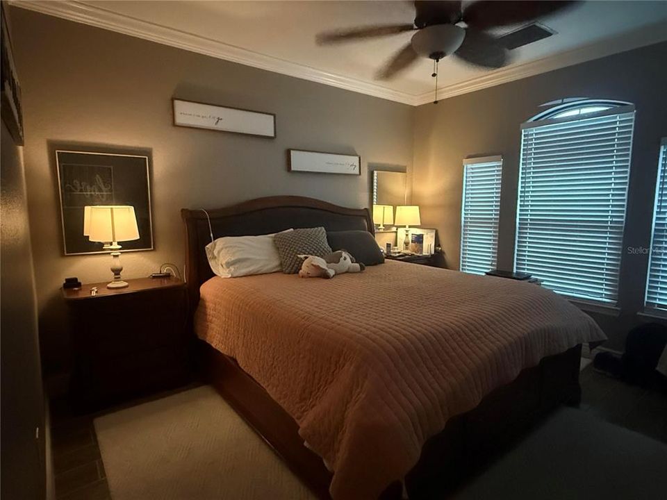 出租: $2,250 (2 贝兹, 2 浴室, 1309 平方英尺)