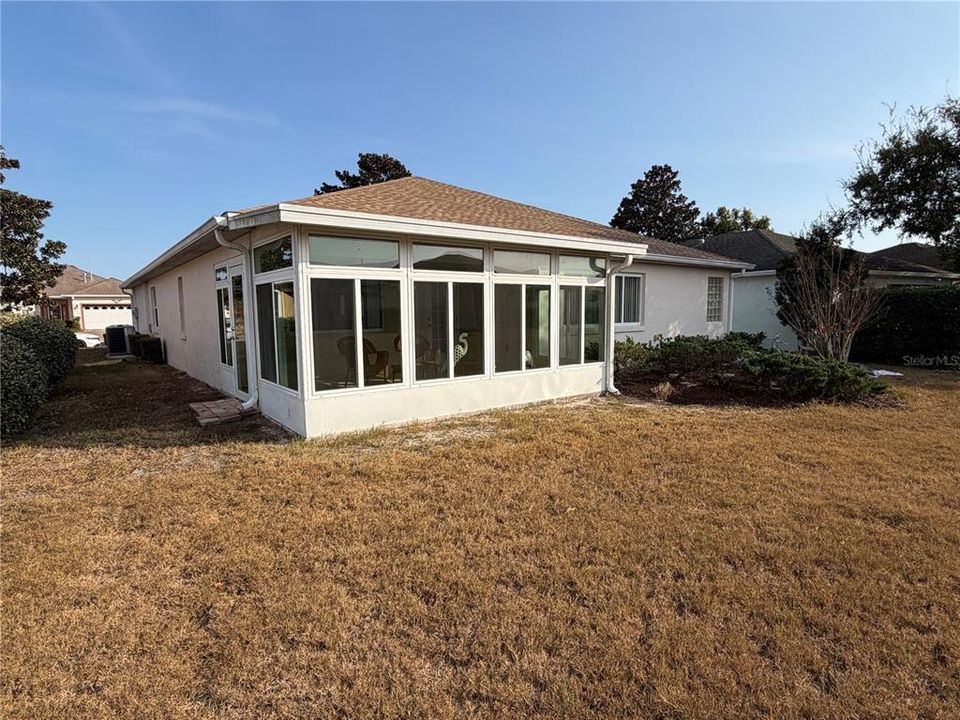 For Rent: $1,950 (2 beds, 2 baths, 1757 Square Feet)