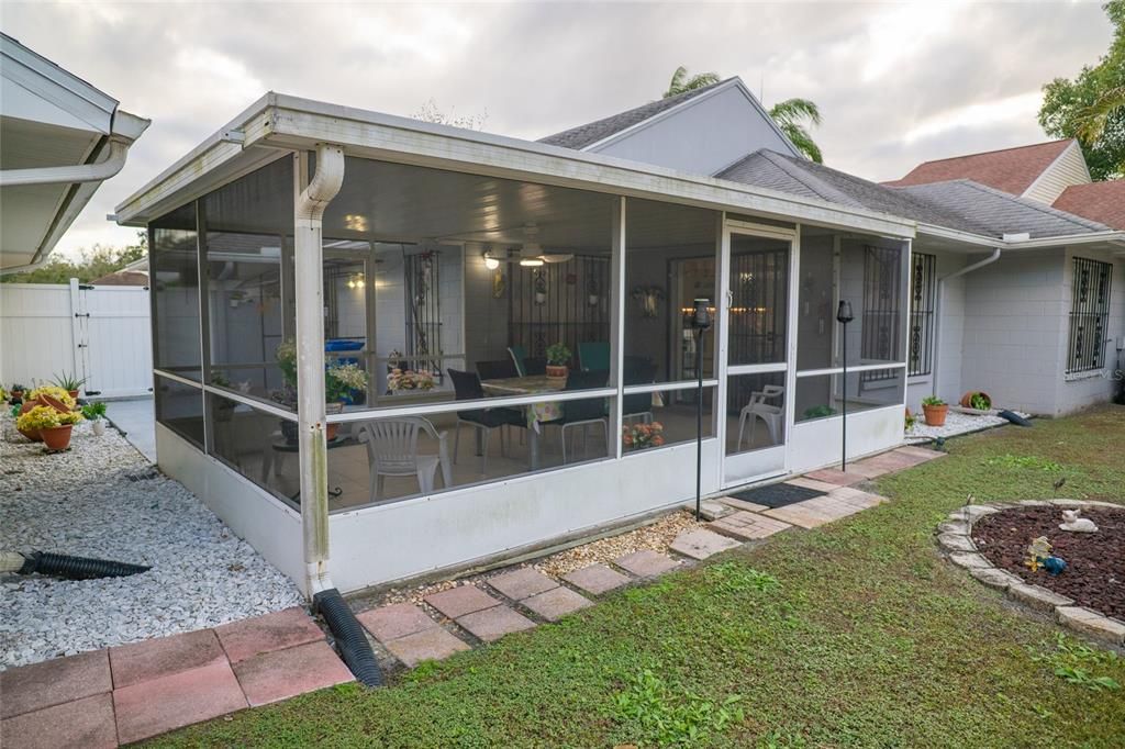 待售: $379,500 (2 贝兹, 2 浴室, 1440 平方英尺)