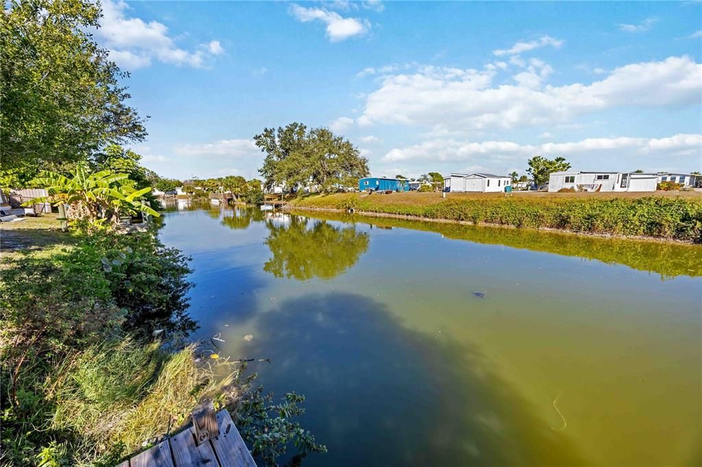 待售: $145,000 (2 贝兹, 1 浴室, 828 平方英尺)