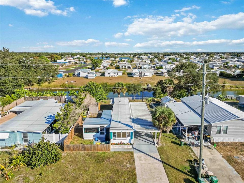 待售: $145,000 (2 贝兹, 1 浴室, 828 平方英尺)