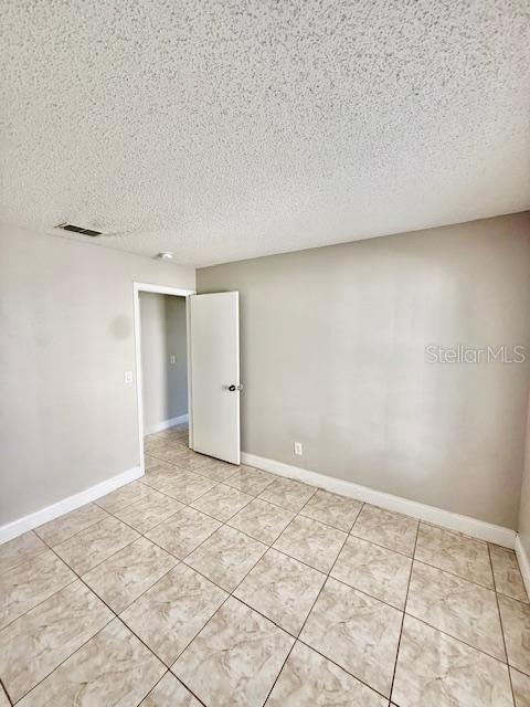 В аренду: $2,299 (3 спален, 2 ванн, 1400 Квадратных фут)