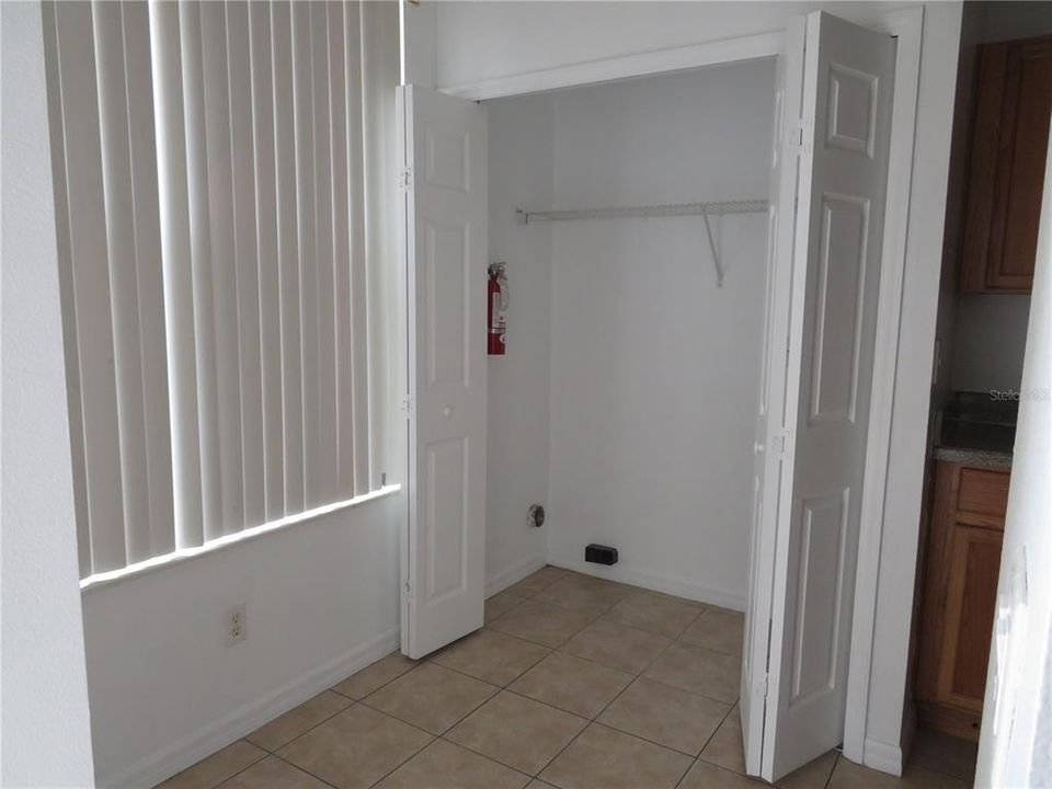 For Rent: $1,795 (3 beds, 2 baths, 1423 Square Feet)