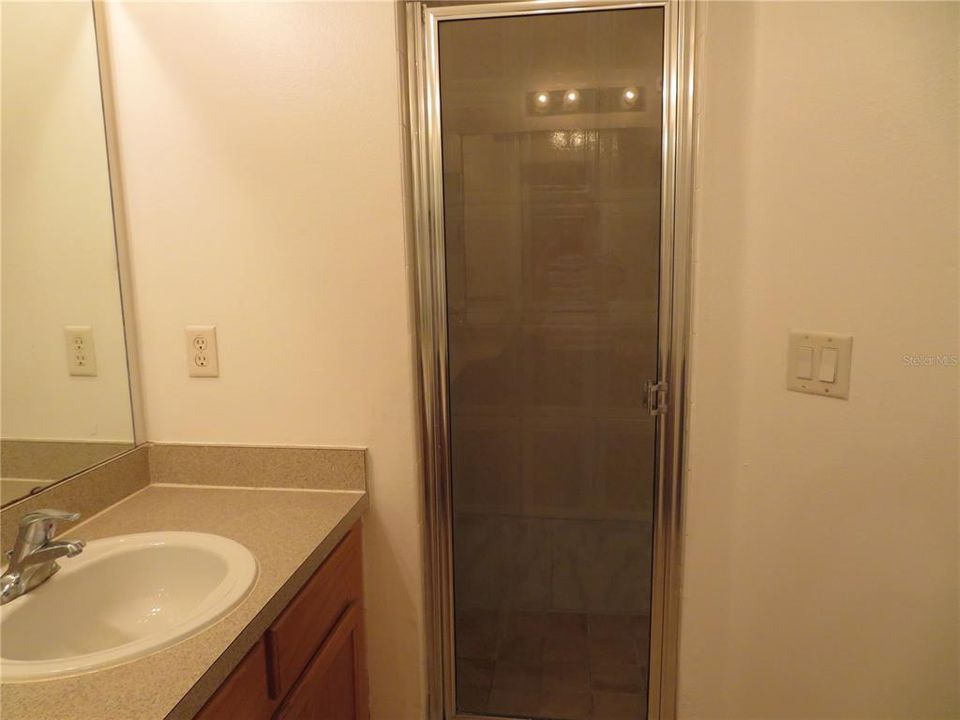 For Rent: $1,795 (3 beds, 2 baths, 1423 Square Feet)