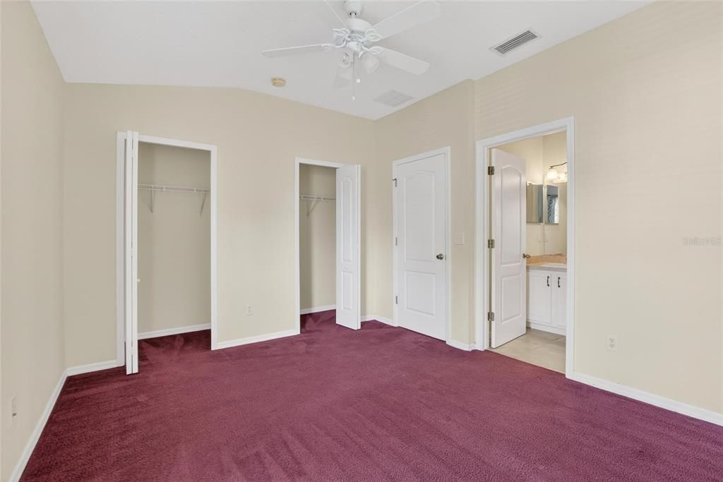 For Sale: $240,000 (2 beds, 2 baths, 1383 Square Feet)