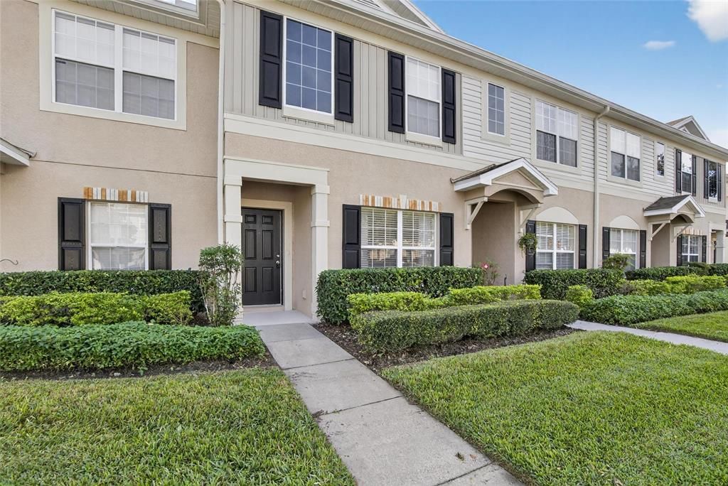 For Sale: $240,000 (2 beds, 2 baths, 1383 Square Feet)