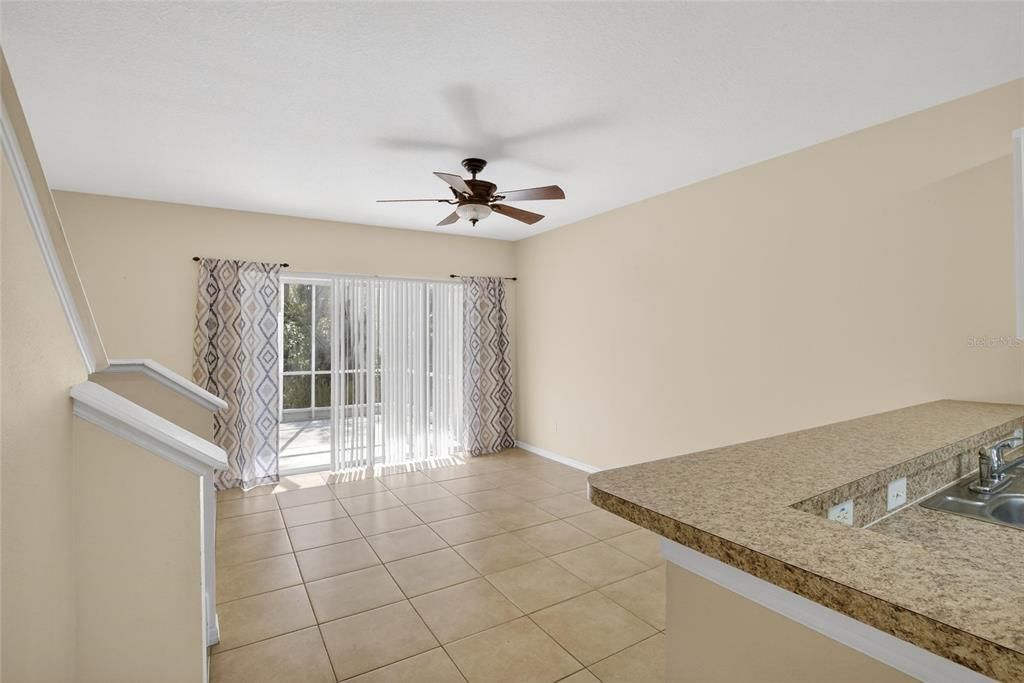 For Sale: $240,000 (2 beds, 2 baths, 1383 Square Feet)