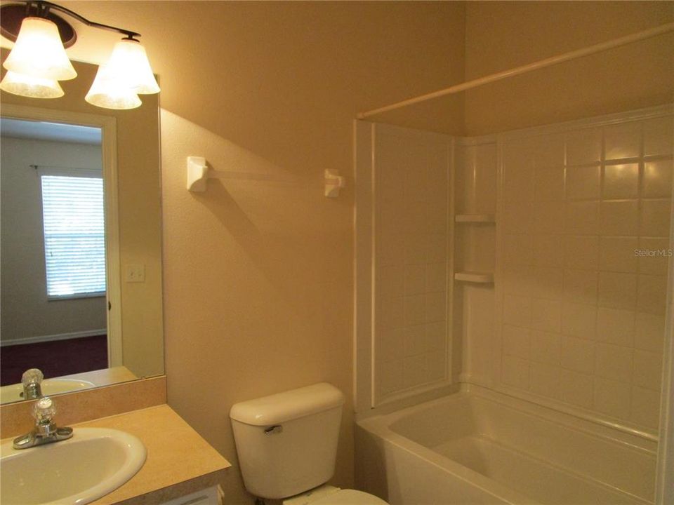 En Venta: $240,000 (2 camas, 2 baños, 1383 Pies cuadrados)