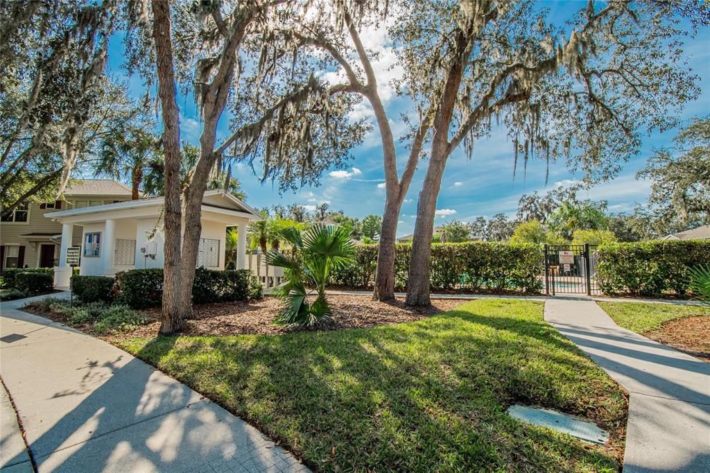 For Sale: $240,000 (2 beds, 2 baths, 1383 Square Feet)