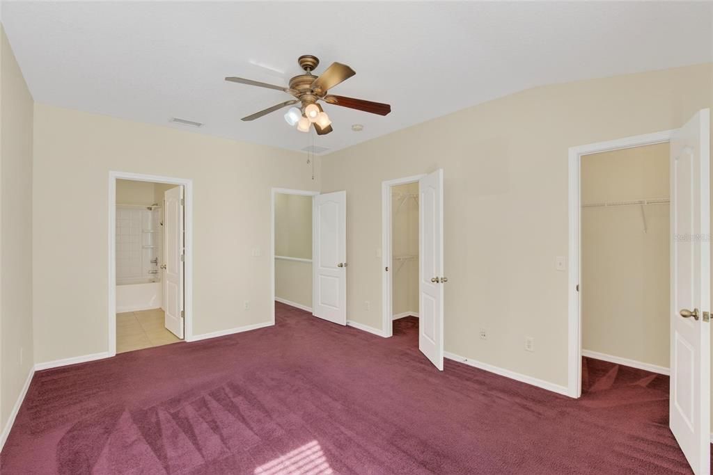 For Sale: $240,000 (2 beds, 2 baths, 1383 Square Feet)