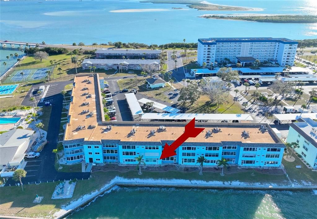 For Sale: $450,000 (2 beds, 2 baths, 1014 Square Feet)