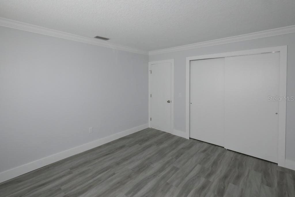 For Sale: $450,000 (2 beds, 2 baths, 1014 Square Feet)