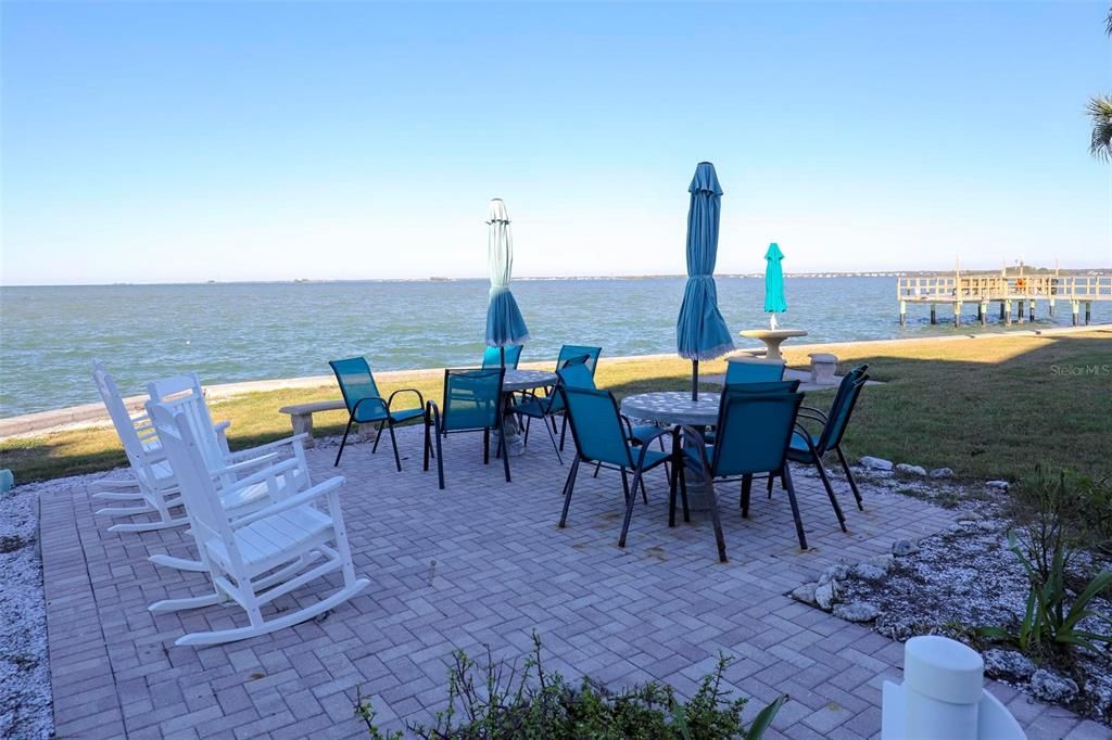 待售: $450,000 (2 贝兹, 2 浴室, 1014 平方英尺)