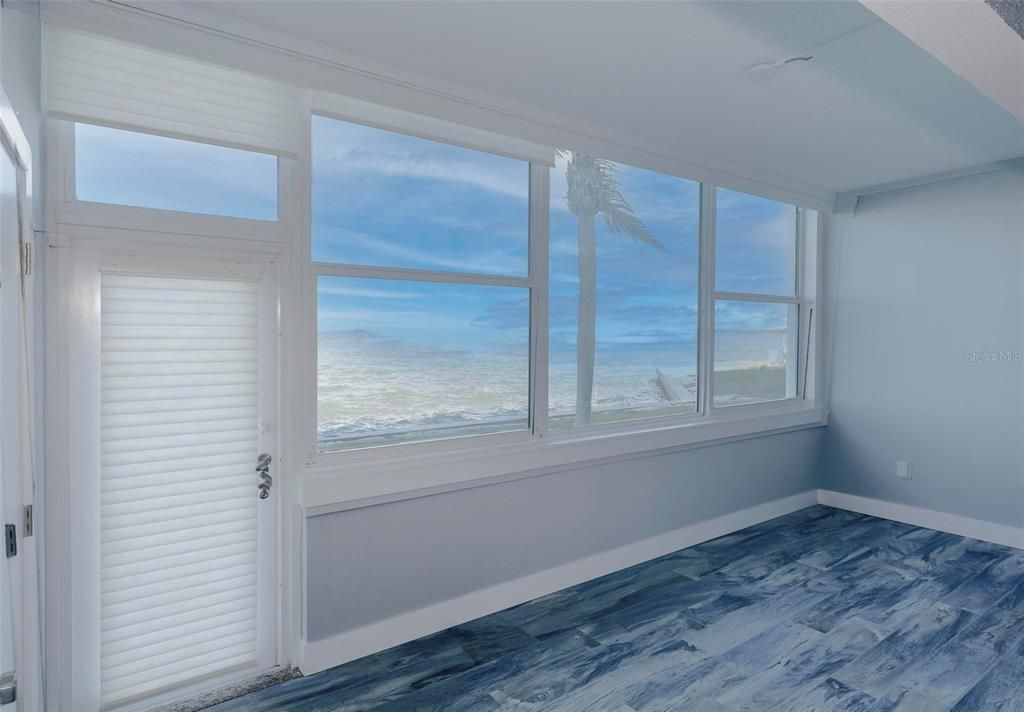 For Sale: $450,000 (2 beds, 2 baths, 1014 Square Feet)