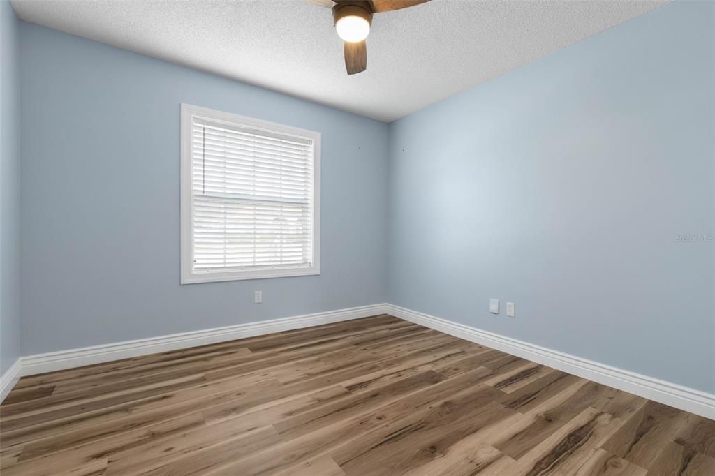 待售: $269,000 (3 贝兹, 2 浴室, 1569 平方英尺)