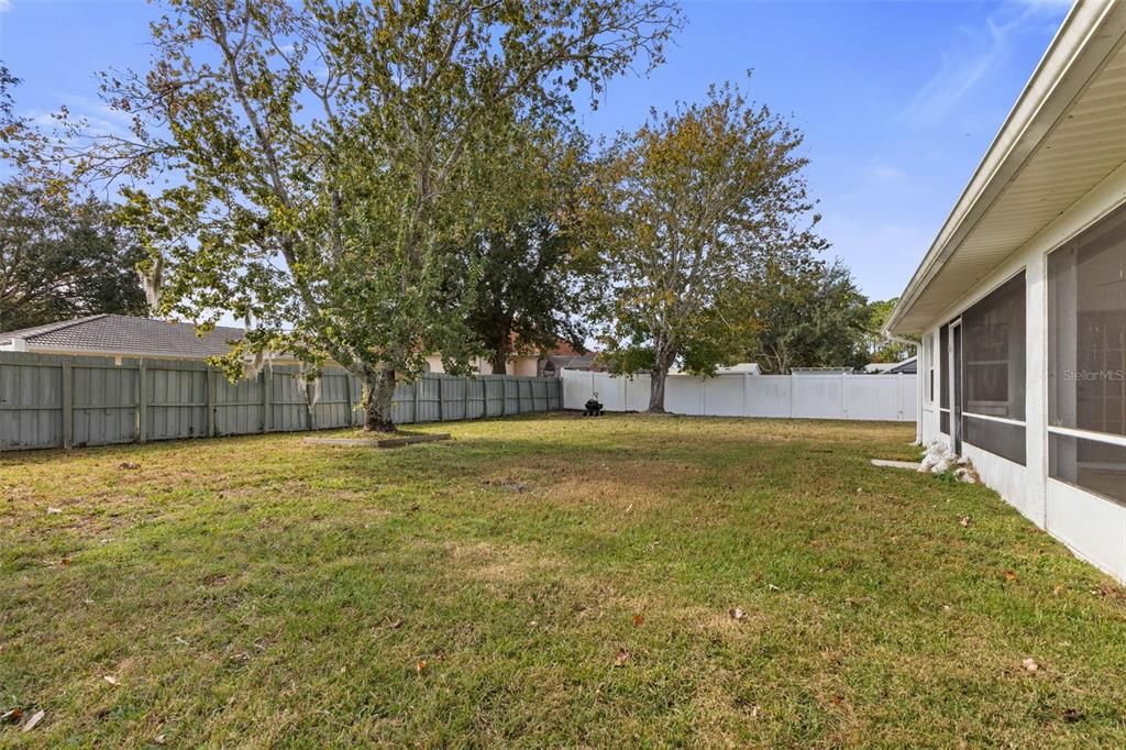 待售: $269,000 (3 贝兹, 2 浴室, 1569 平方英尺)