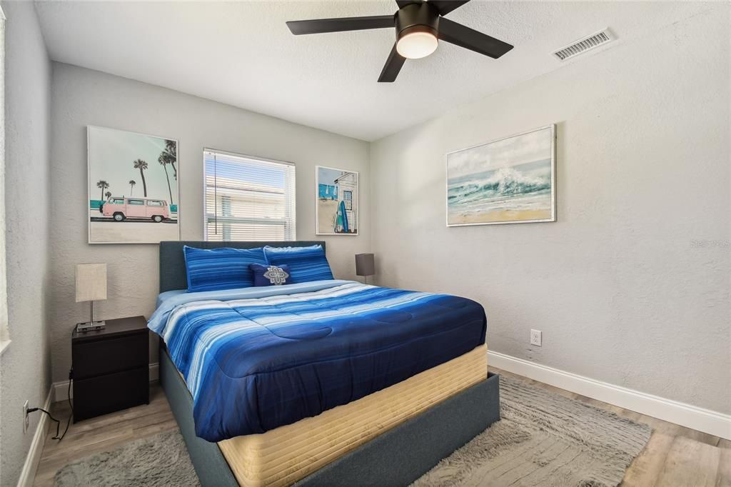 出租: $3,200 (3 贝兹, 2 浴室, 1692 平方英尺)