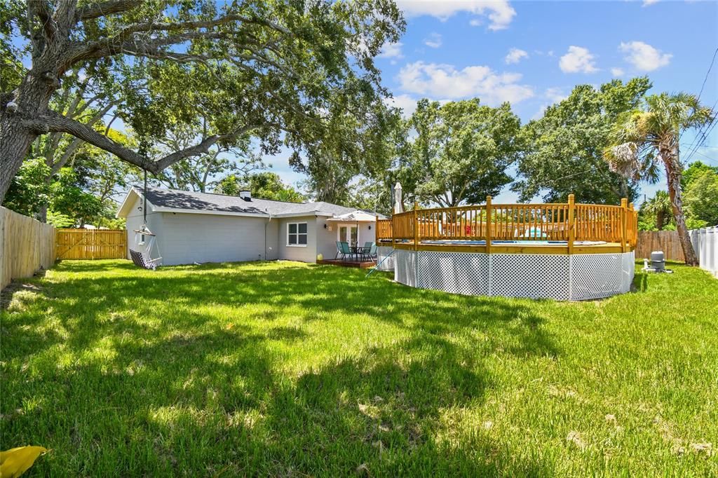 出租: $3,200 (3 贝兹, 2 浴室, 1692 平方英尺)