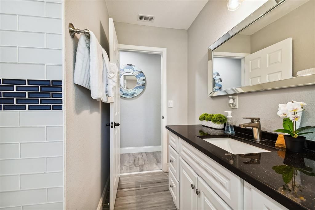 出租: $3,200 (3 贝兹, 2 浴室, 1692 平方英尺)