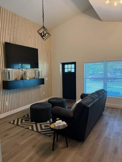 待售: $579,900 (3 贝兹, 2 浴室, 1900 平方英尺)