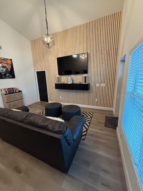 待售: $579,900 (3 贝兹, 2 浴室, 1900 平方英尺)