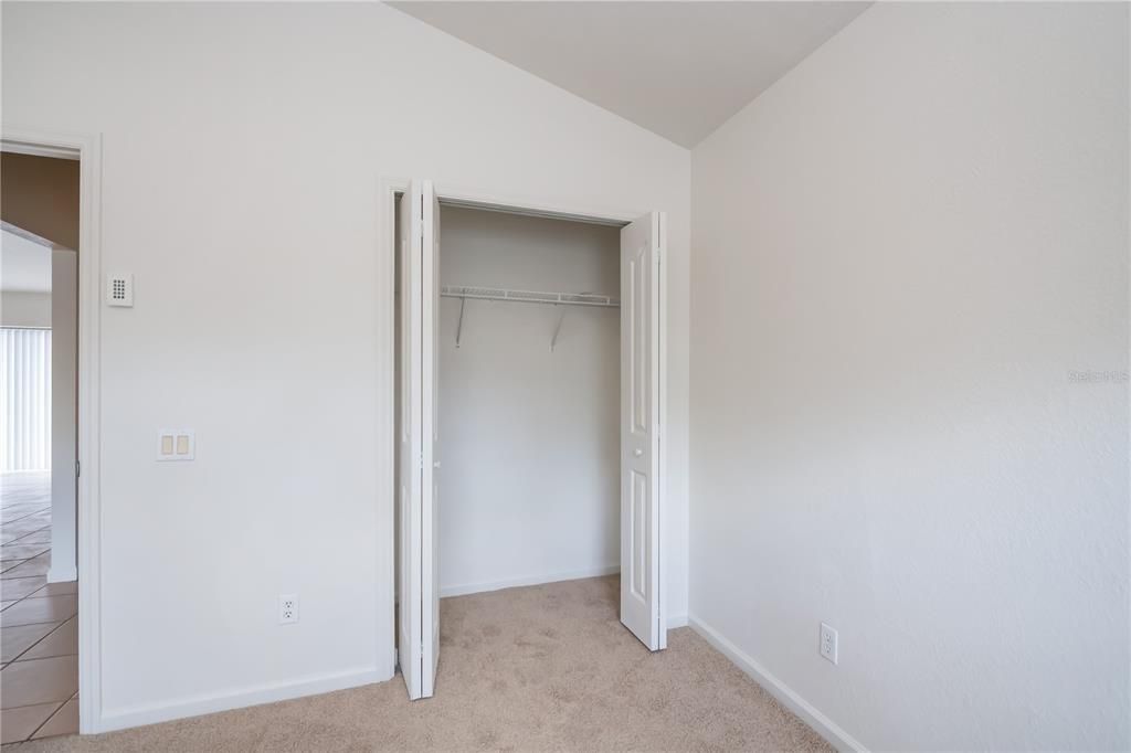 Active With Contract: $239,000 (3 beds, 2 baths, 1302 Square Feet)