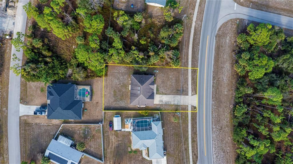 Active With Contract: $239,000 (3 beds, 2 baths, 1302 Square Feet)