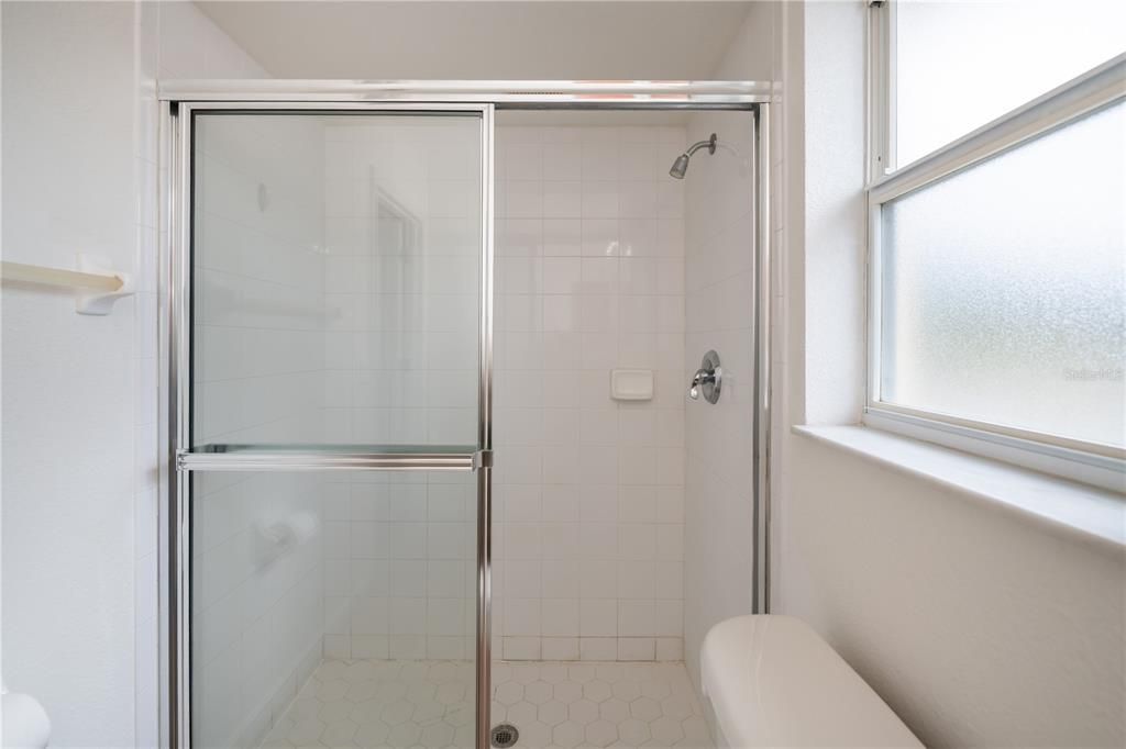 Active With Contract: $239,000 (3 beds, 2 baths, 1302 Square Feet)