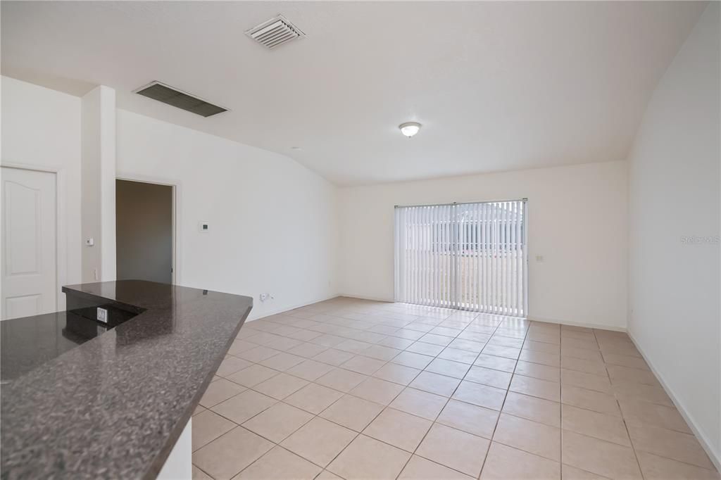 Active With Contract: $239,000 (3 beds, 2 baths, 1302 Square Feet)