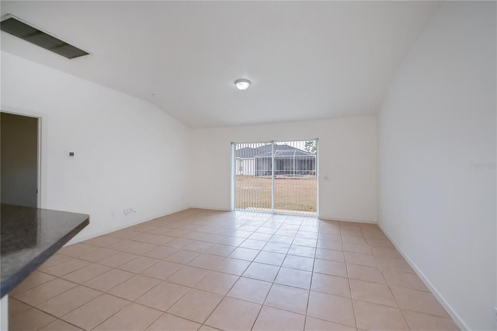 Active With Contract: $239,000 (3 beds, 2 baths, 1302 Square Feet)