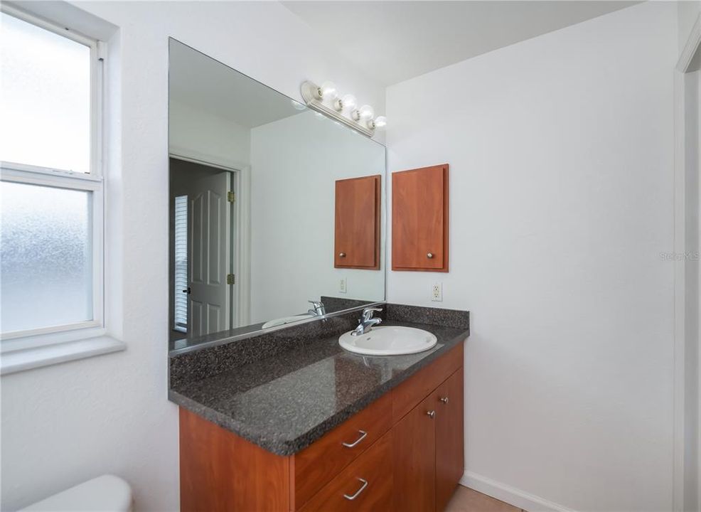 Active With Contract: $239,000 (3 beds, 2 baths, 1302 Square Feet)