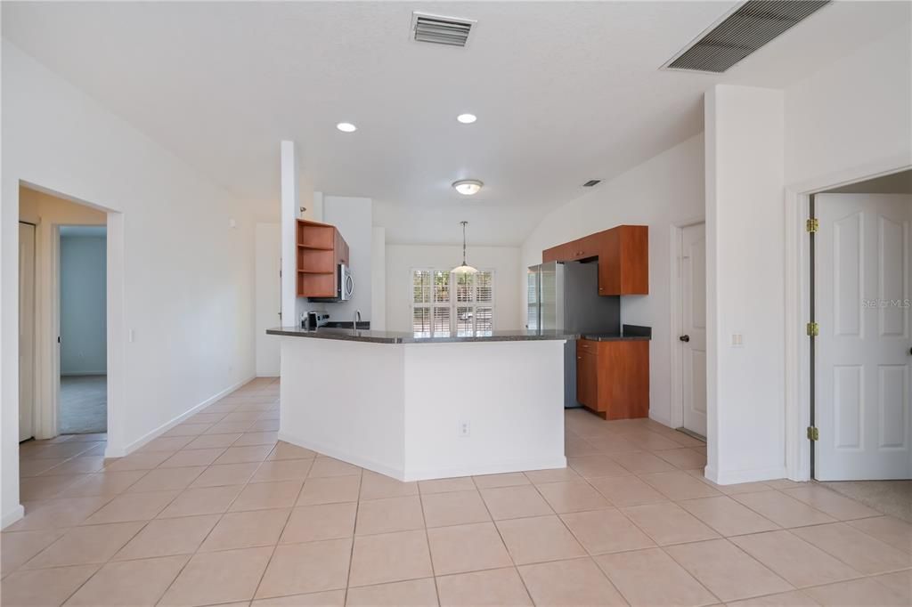 Active With Contract: $239,000 (3 beds, 2 baths, 1302 Square Feet)
