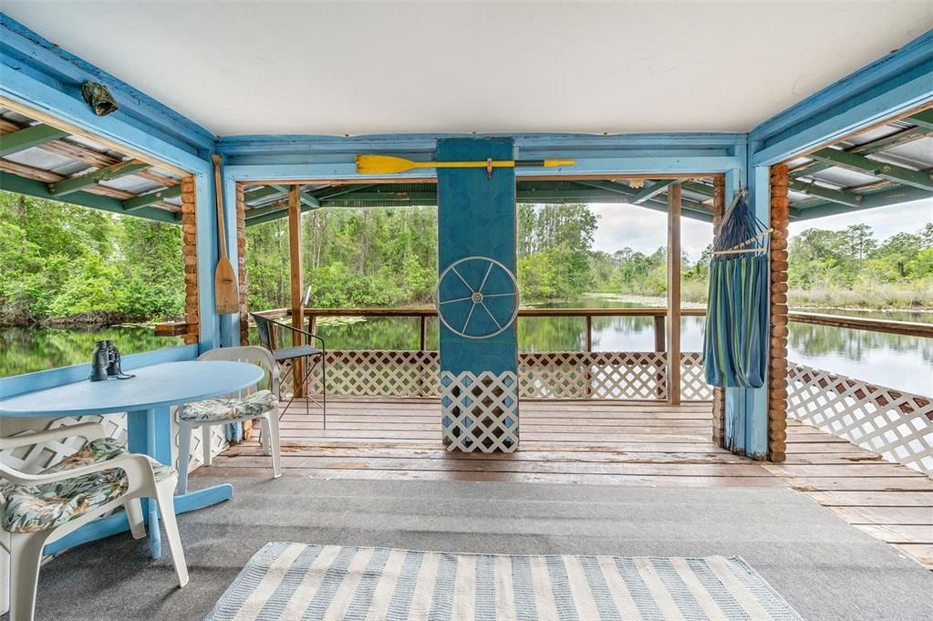 For Sale: $349,000 (2 beds, 1 baths, 1247 Square Feet)