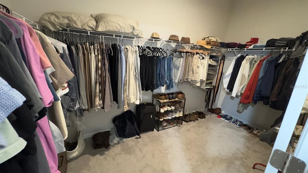 For Sale: $650,000 (3 beds, 2 baths, 2146 Square Feet)