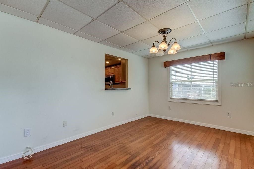 En Venta: $195,000 (2 camas, 2 baños, 1128 Pies cuadrados)