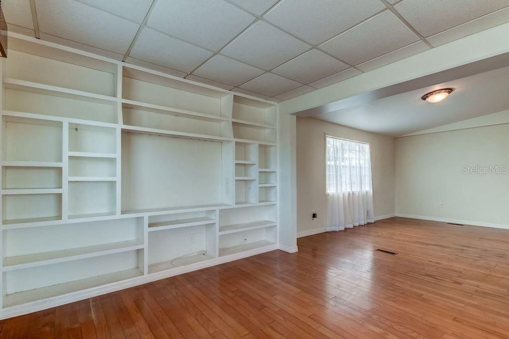 En Venta: $195,000 (2 camas, 2 baños, 1128 Pies cuadrados)