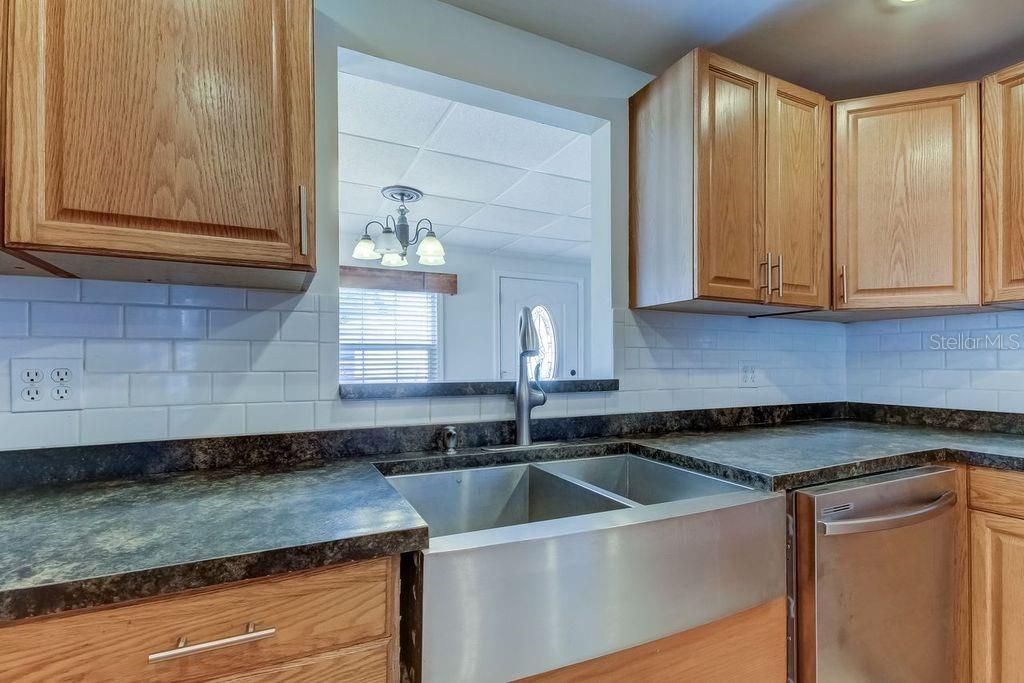 En Venta: $195,000 (2 camas, 2 baños, 1128 Pies cuadrados)