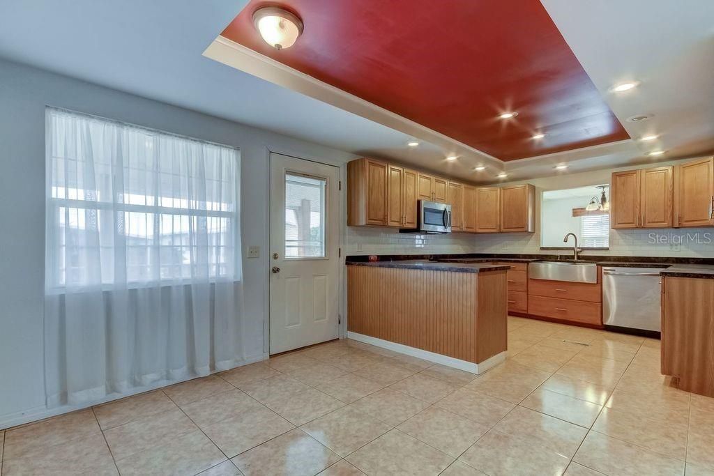 En Venta: $195,000 (2 camas, 2 baños, 1128 Pies cuadrados)